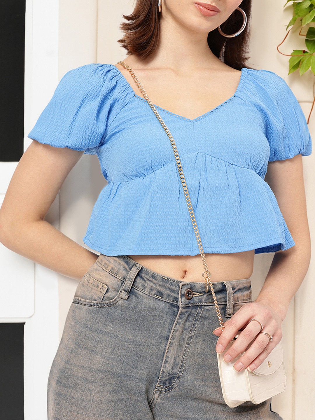 

DressBerry Dollface Chic Seersucker Sweetheart Neck Empire Crop Top, Blue