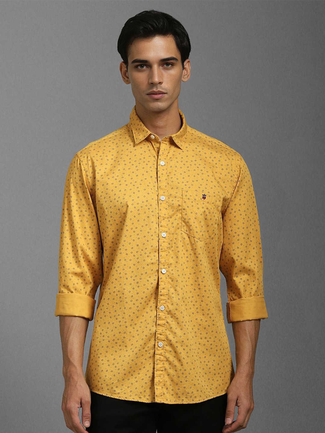

Louis Philippe Jeans Men Spread Collar Floral Printed Cotton Casual Shirt, Yellow