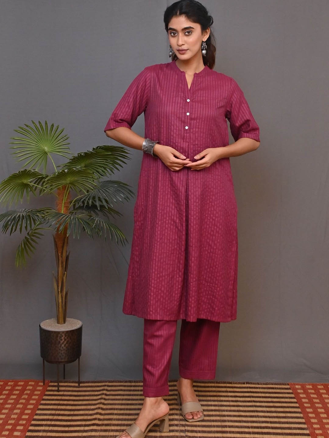 

Earthwear Striped Mandarin Collar Tunic With Trouser, Maroon