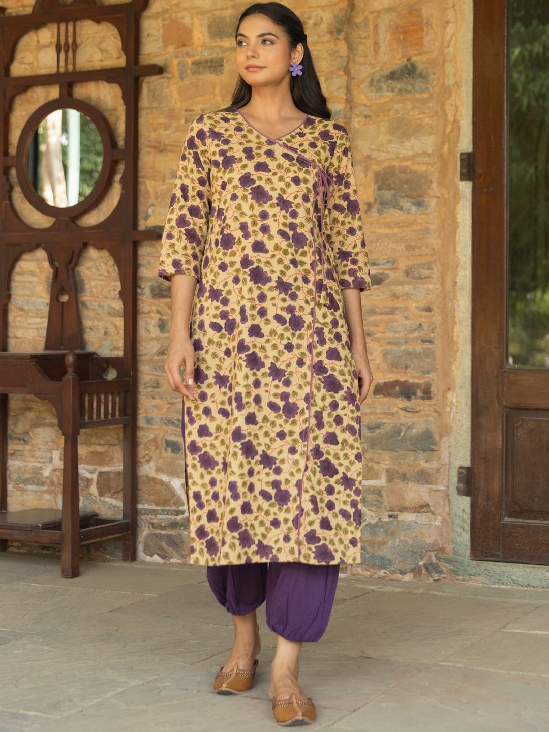 

The Ethnic Label Women Block Printed Kurta, Beige