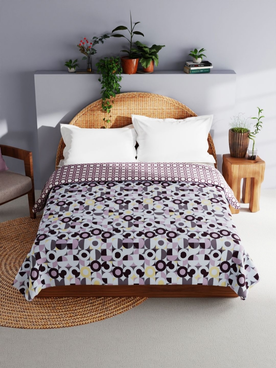 

BIANCA Mezzo White & Pink Geometric Printed Pure Cotton AC Room 150 GSM Double Bed Dohar