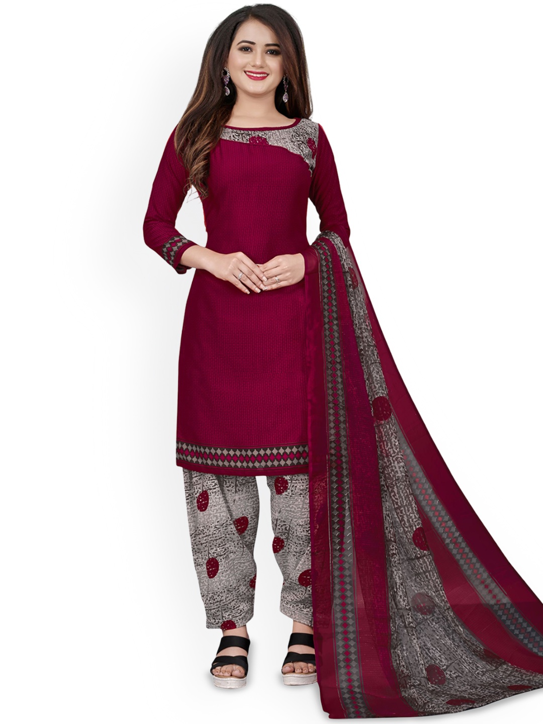 

Maroosh Printed Unstitched Dress Material, Maroon