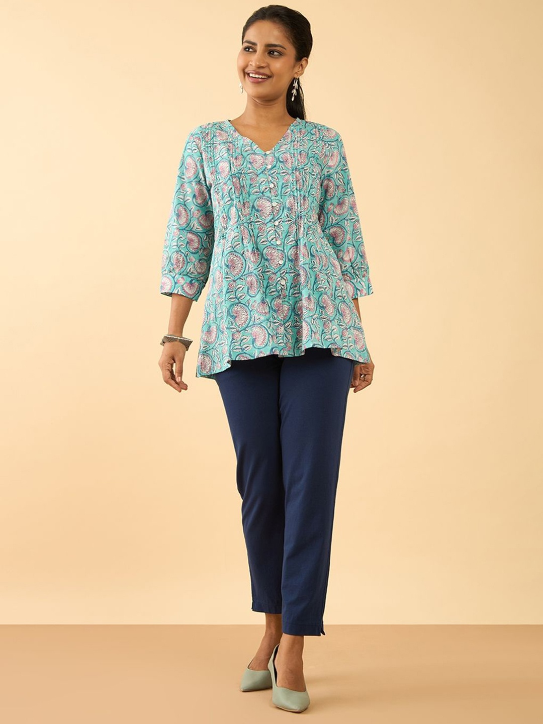 

Taneira Floral Printed V-Neck Pleated Detail Pure Cotton Top, Green
