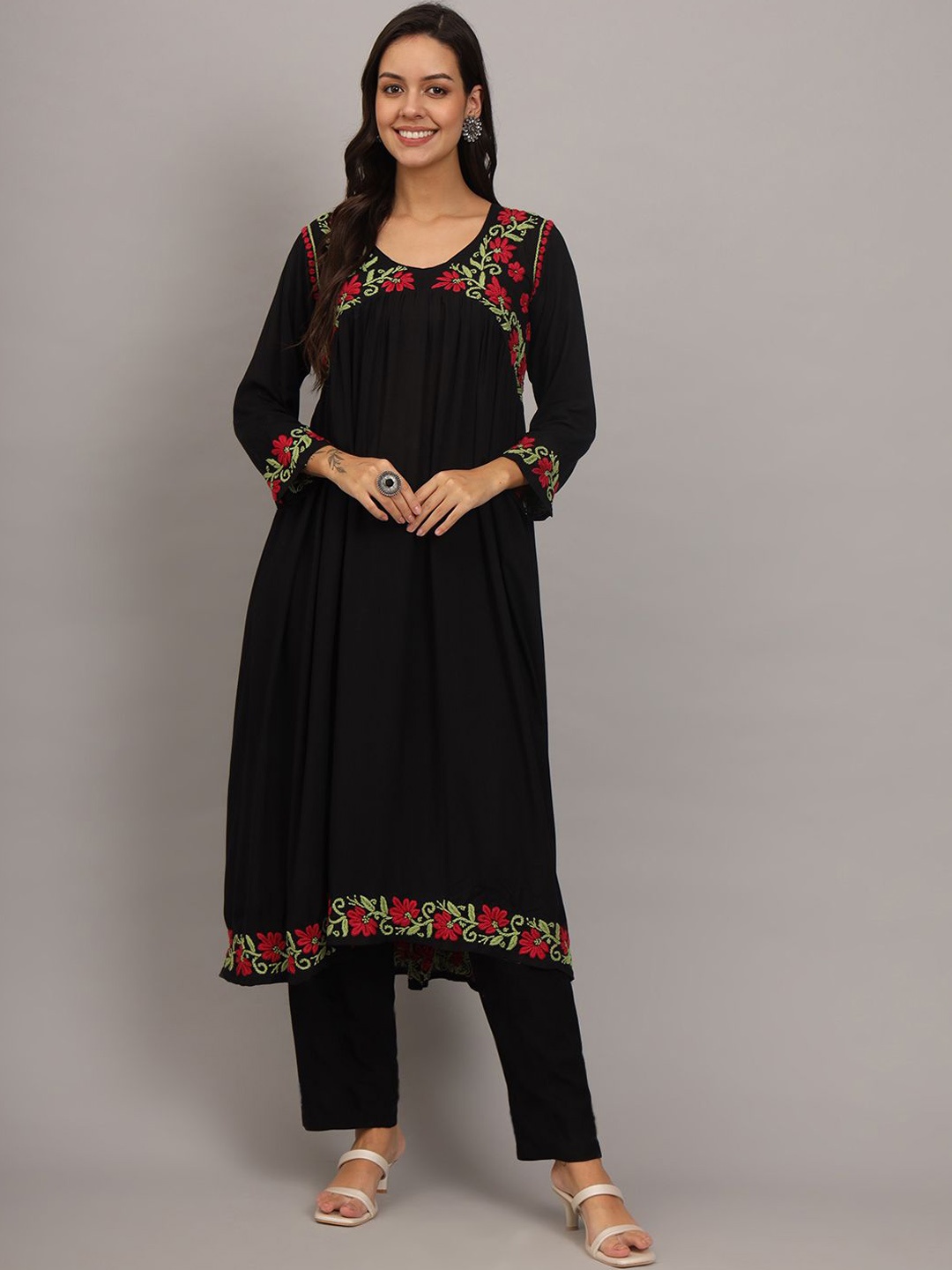 

The Chikan Label Floral Embroidered Thread Work A-Line Kurta, Black