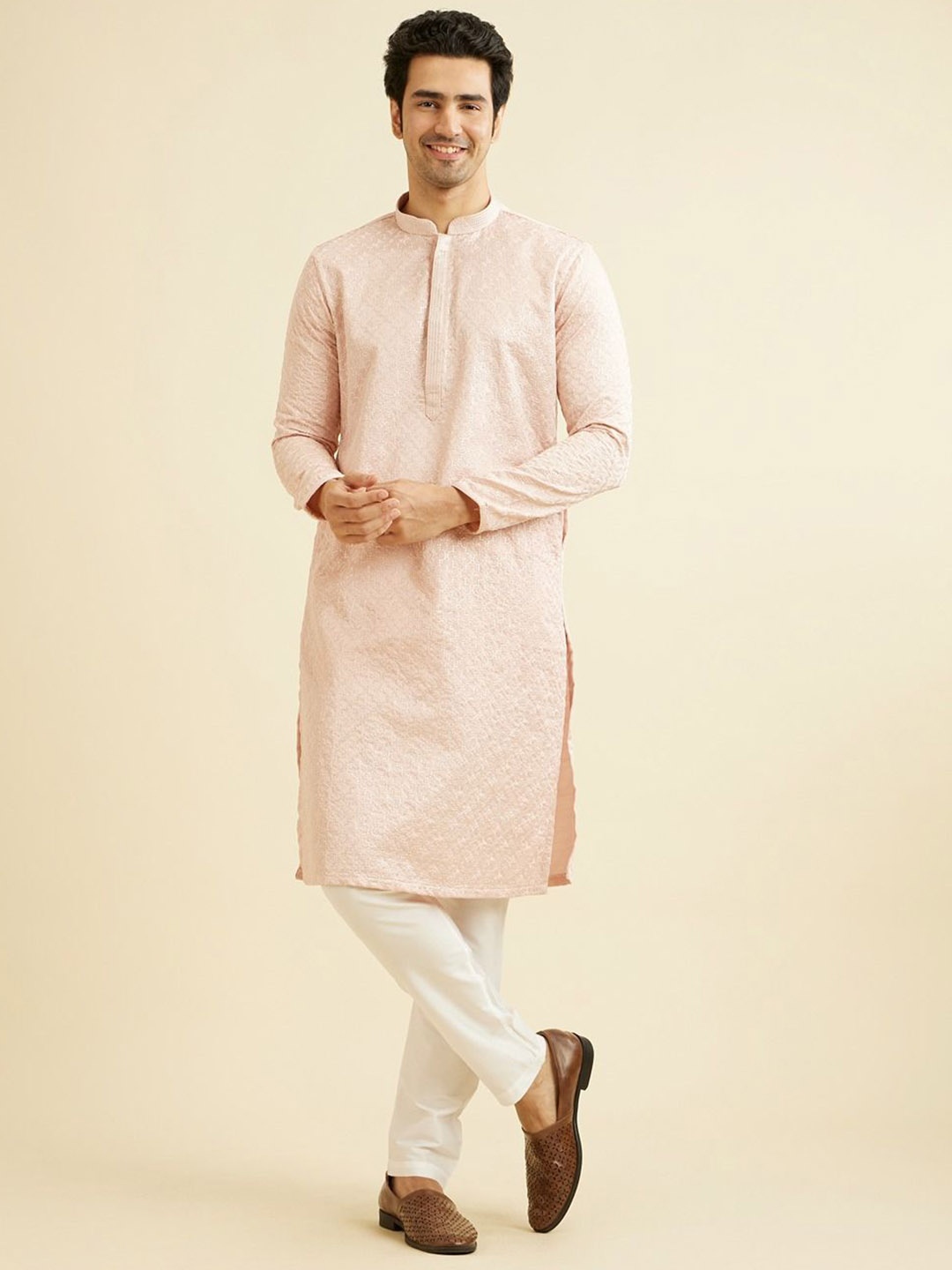

Manyavar Floral Embroidered Straight Thread Work Kurta with Pyjamas, Pink
