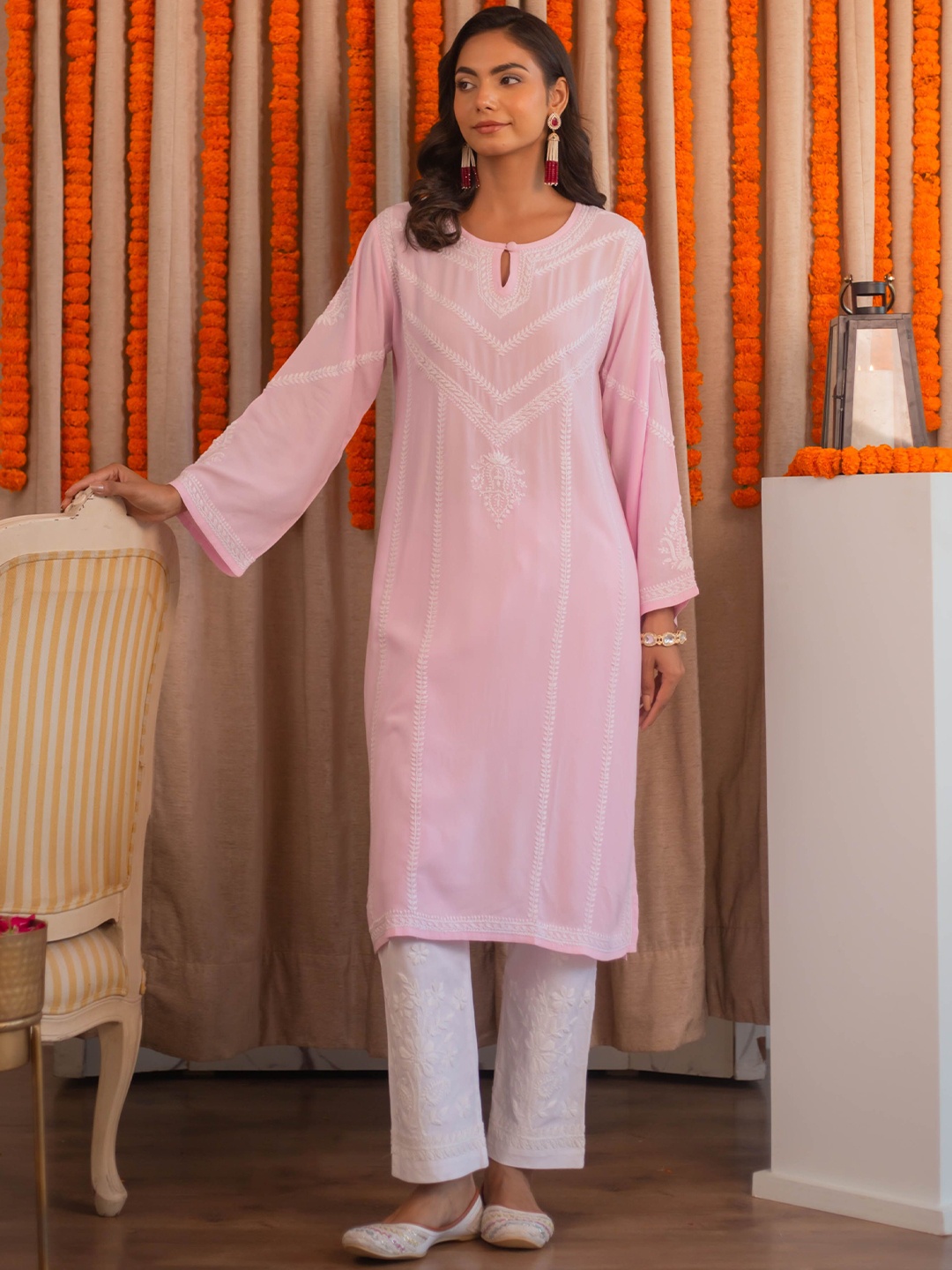 

HOUSE OF KARI Ethnic Motifs Embroidered Chikankari Pure Cotton Kurta, Pink