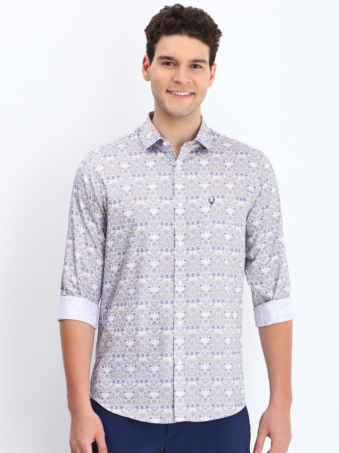 

Allen Solly Men Spread Collar Floral Printed Cotton Slim Fit Casual Shirt, White