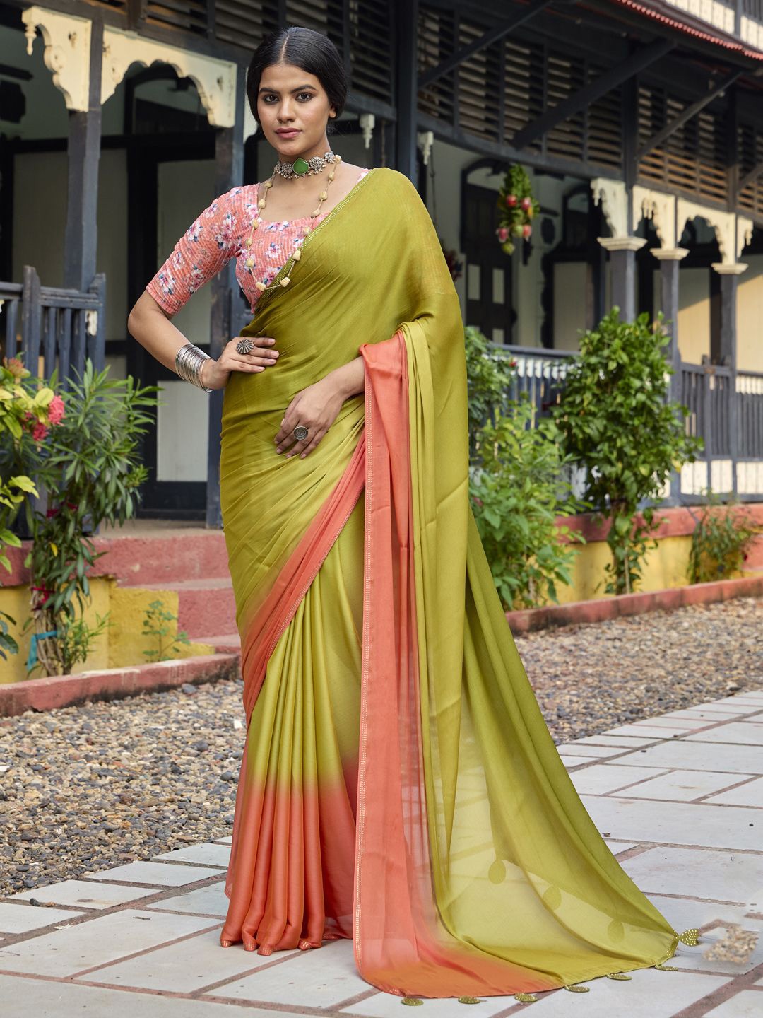 

CHUDIYA Colourblocked Embellished Sequinned Saree, Olive