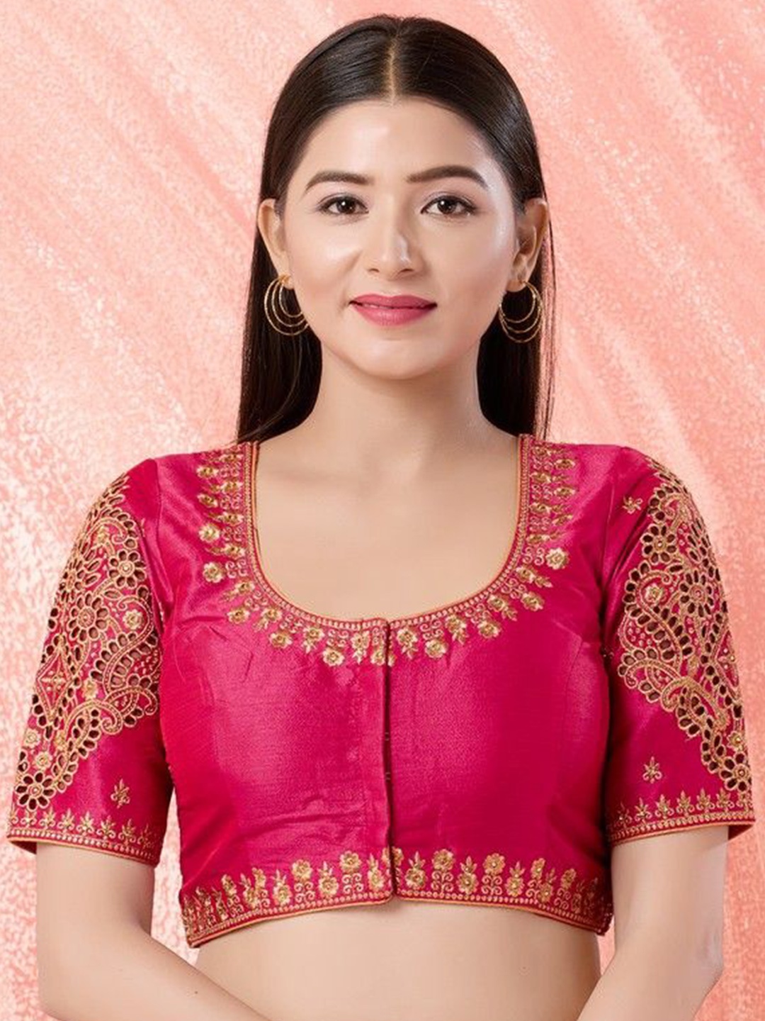 

Mmore Embroidered Padded Round Neck Saree Blouse, Magenta
