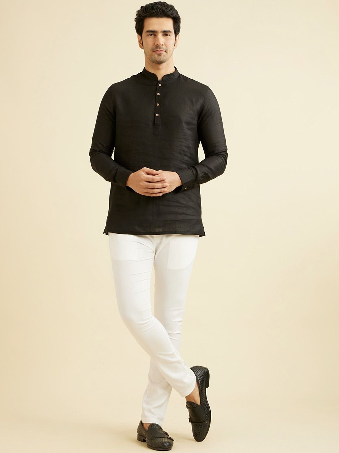 

Manyavar Mandarin Collar Linen Straight Kurta, Black