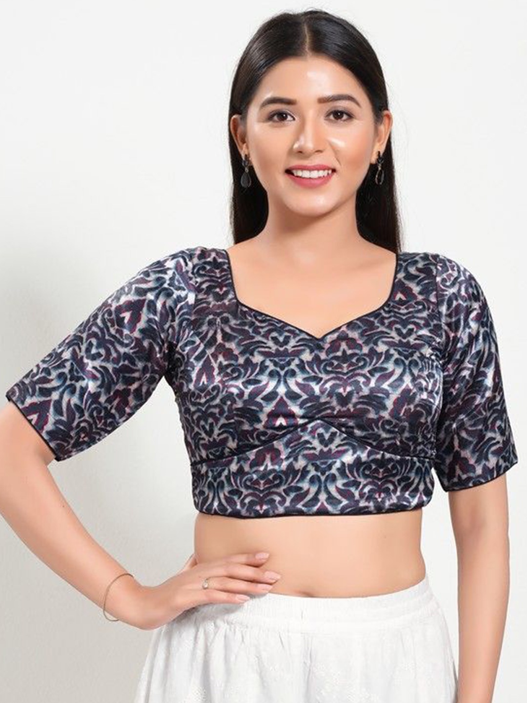 

Mmore Padded Silk Saree Blouse, Navy blue