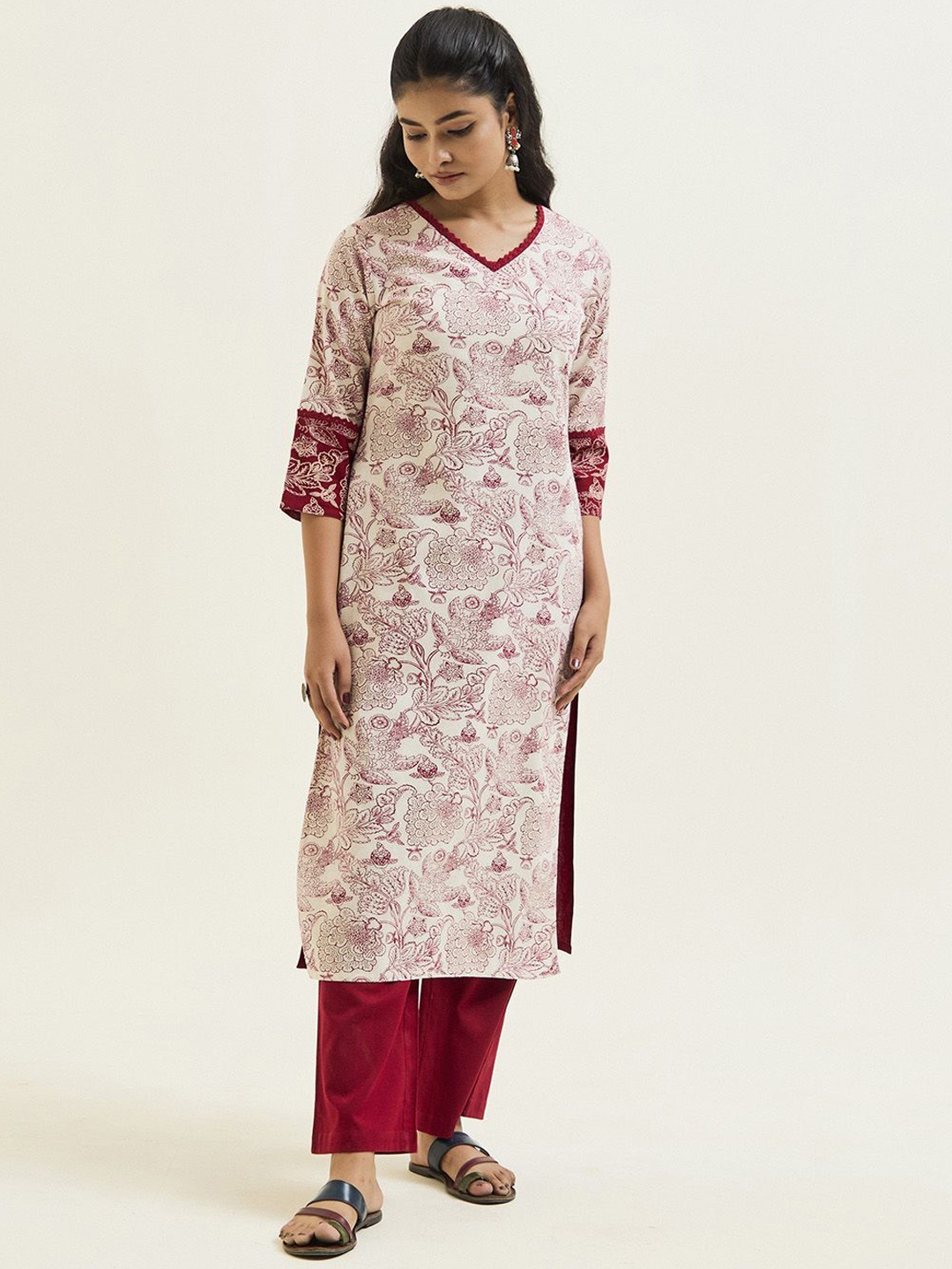 

Jaipur Kurti Printed Buddha Embroidered Kurta Set, Off white