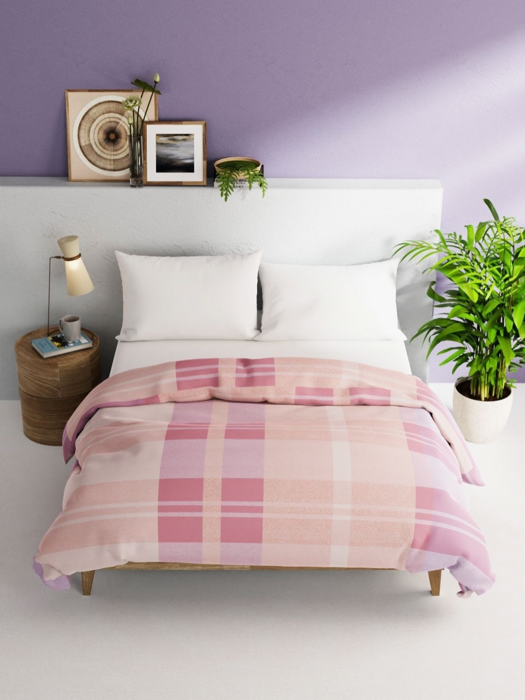 

BIANCA Pink & White Geometric AC Room 300 GSM Double Bed Comforter