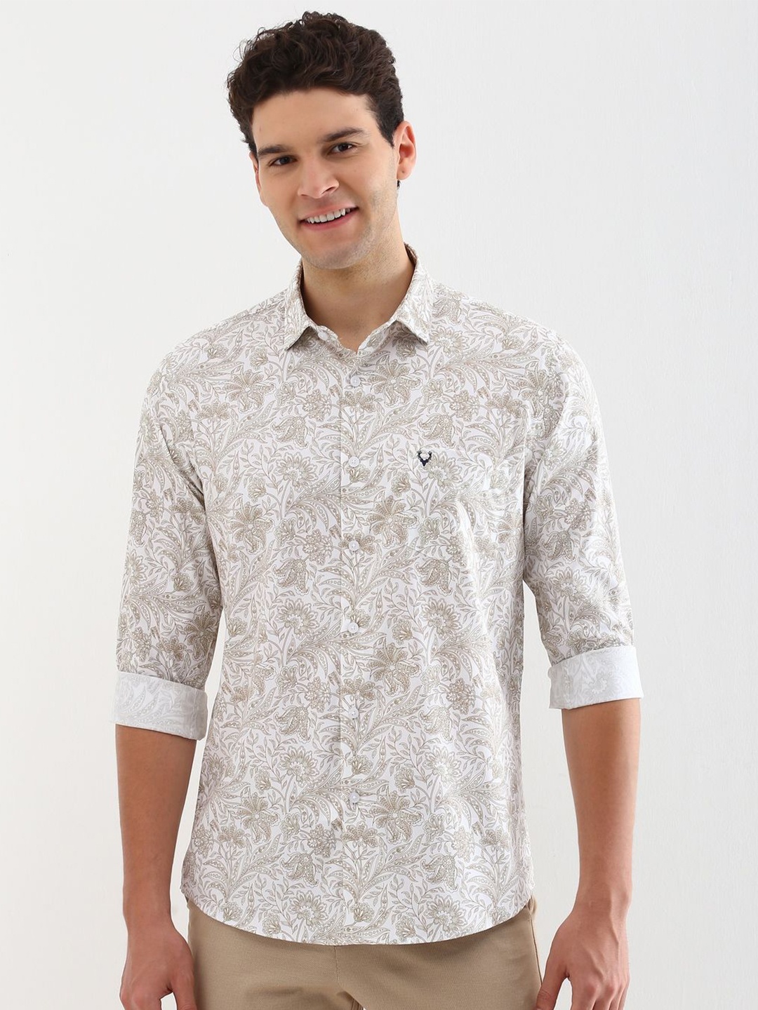 

Allen Solly Men Spread Collar Floral Printed Cotton Casual Shirt, White