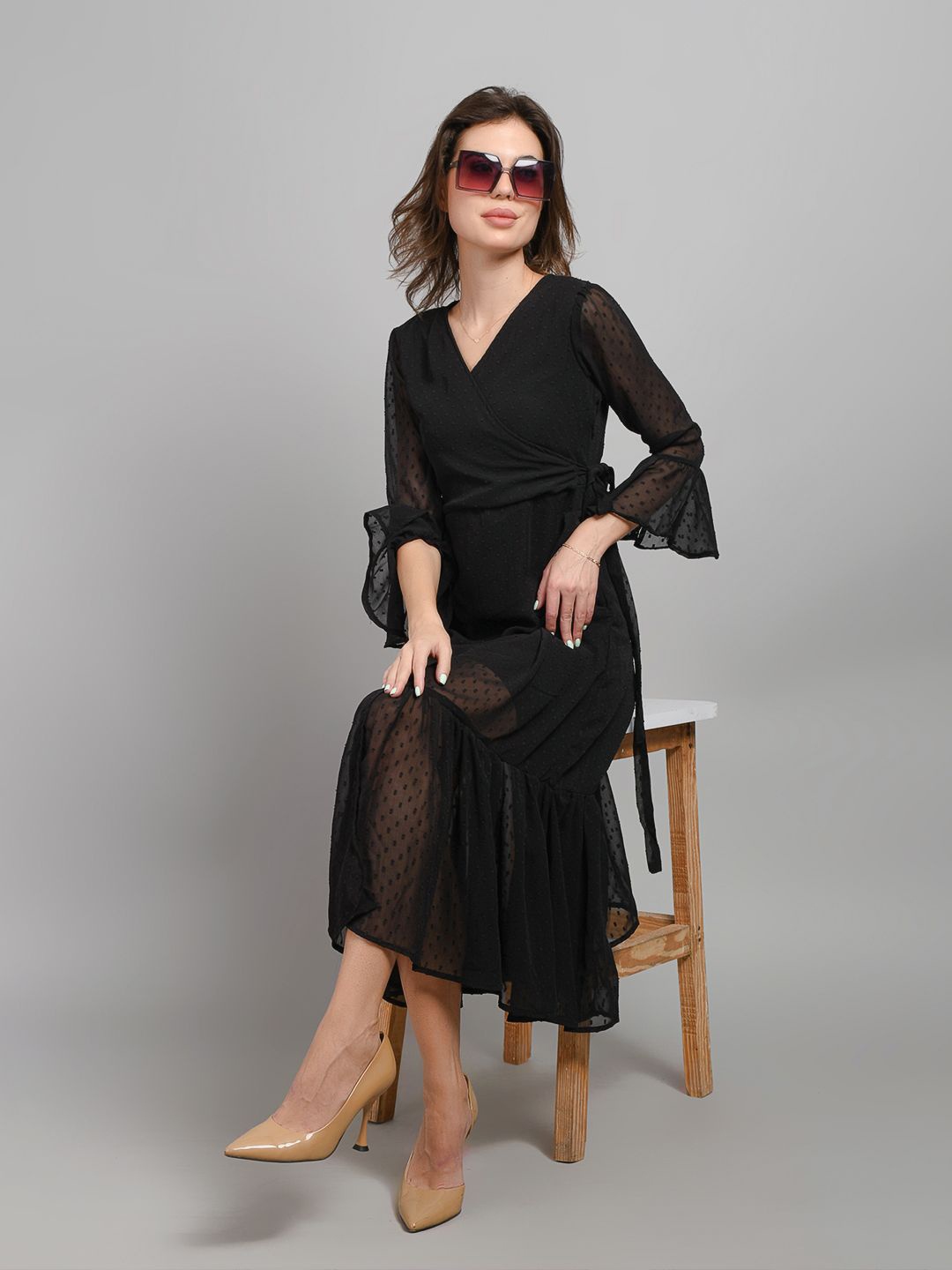 

Parona Women Georgette Midi Dress, Black