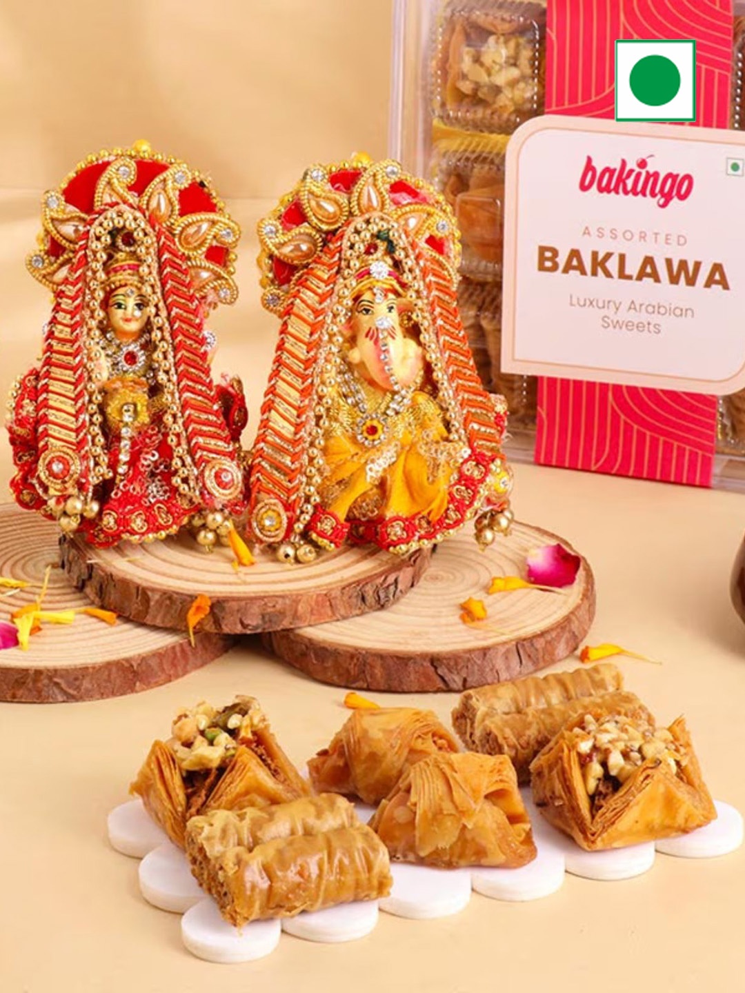 

Floweraura Pack Of 9 Baklawa Sweet With Showpiece, Red