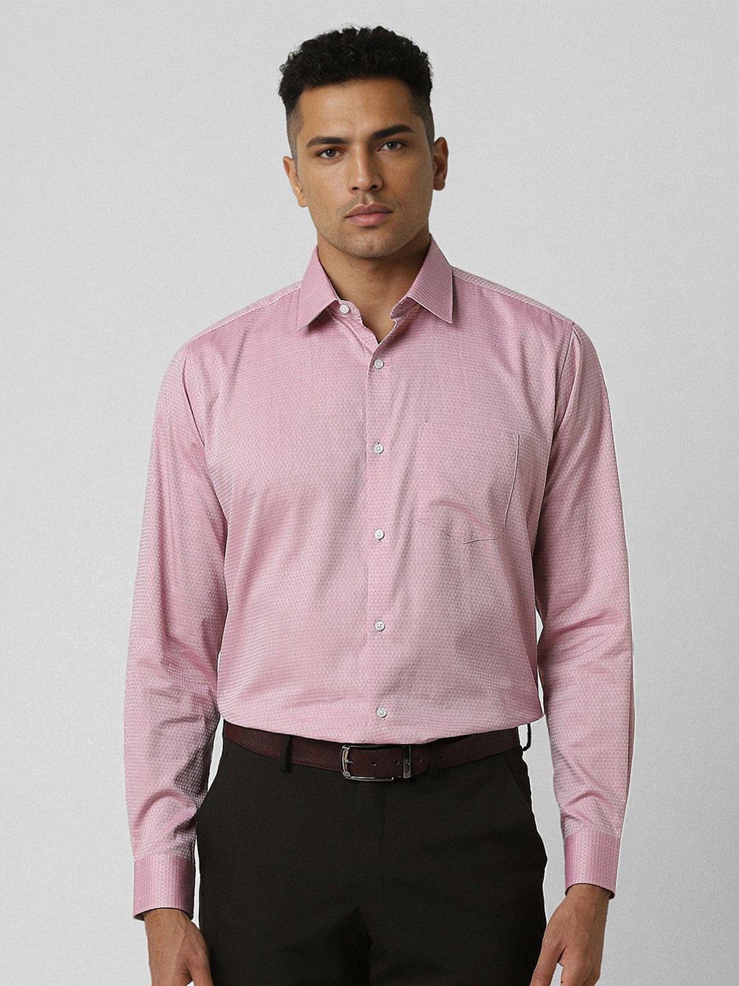 

Van Heusen Men Spread Collar Micro Ditsy Printed Cotton Formal Shirt, Pink