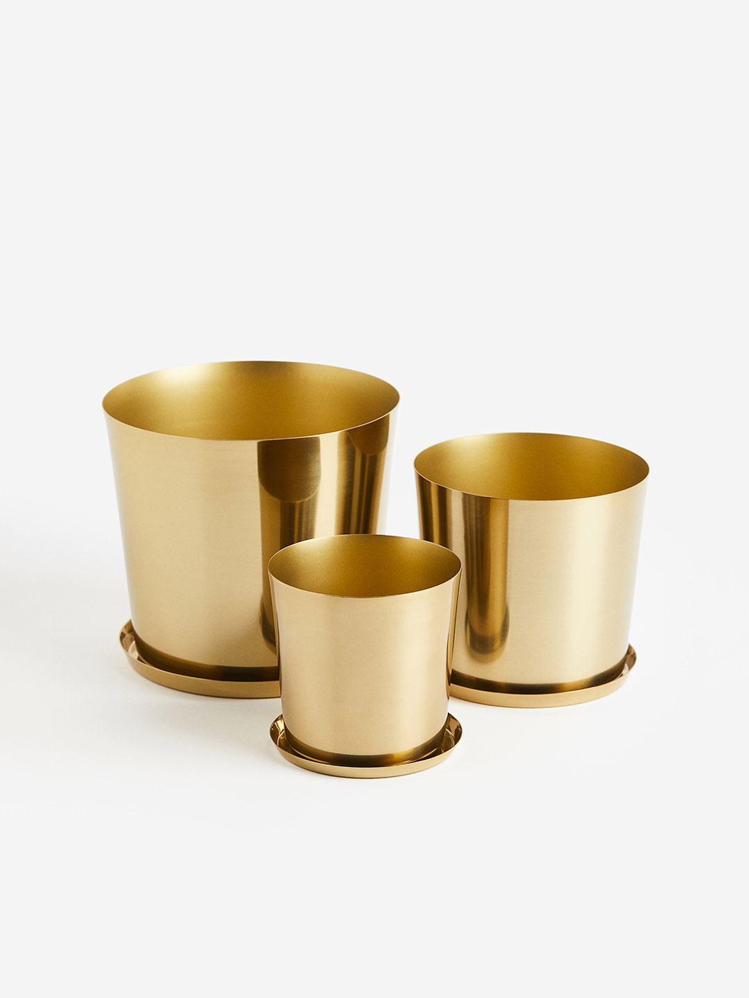 

H&M Gold-Toned Large Metal Plant Pot Saucer
