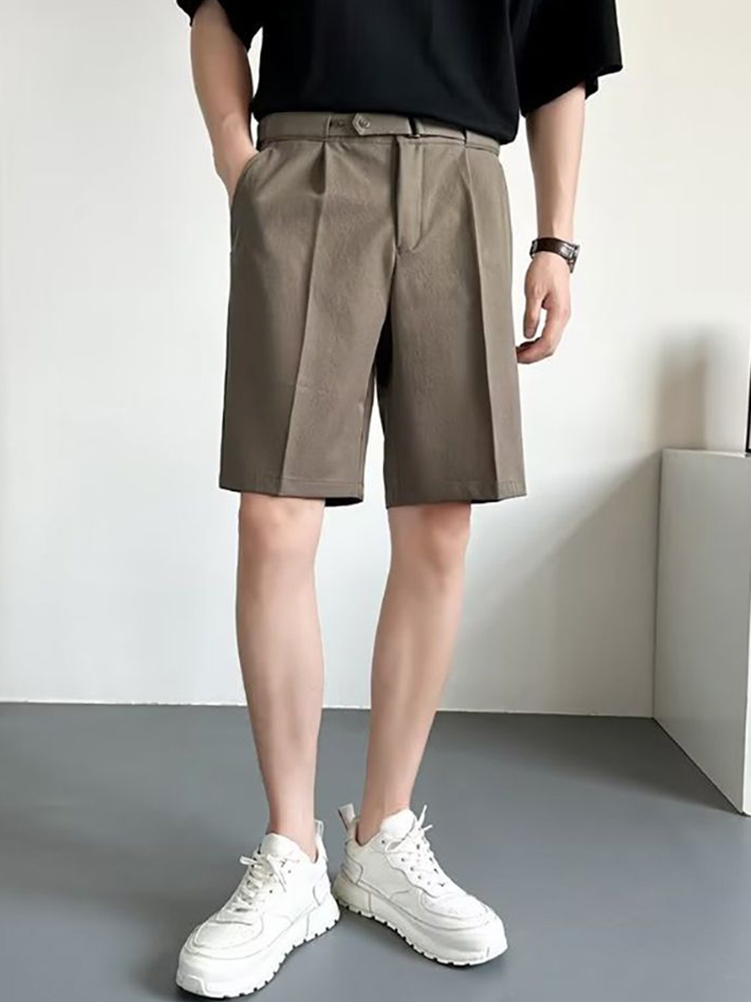 

StyleCast x Revolte Men Shorts, Brown