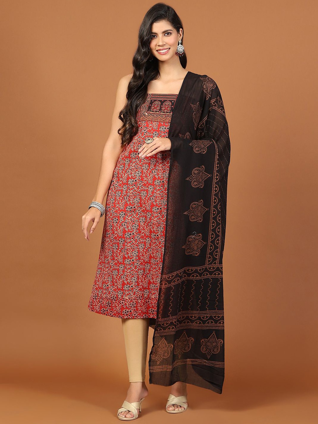 

Meena Bazaar Floral Printed Unstitched Dress Material, Rust