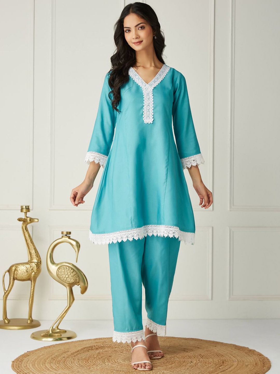 

J Turritopsis V-Neck Tunic With Trousers, Blue