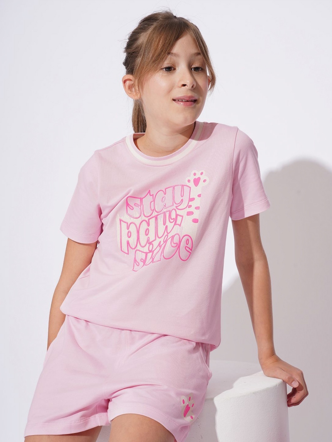 

Vero Moda Girls Typography Printed Round Neck Cotton T-shirt, Pink