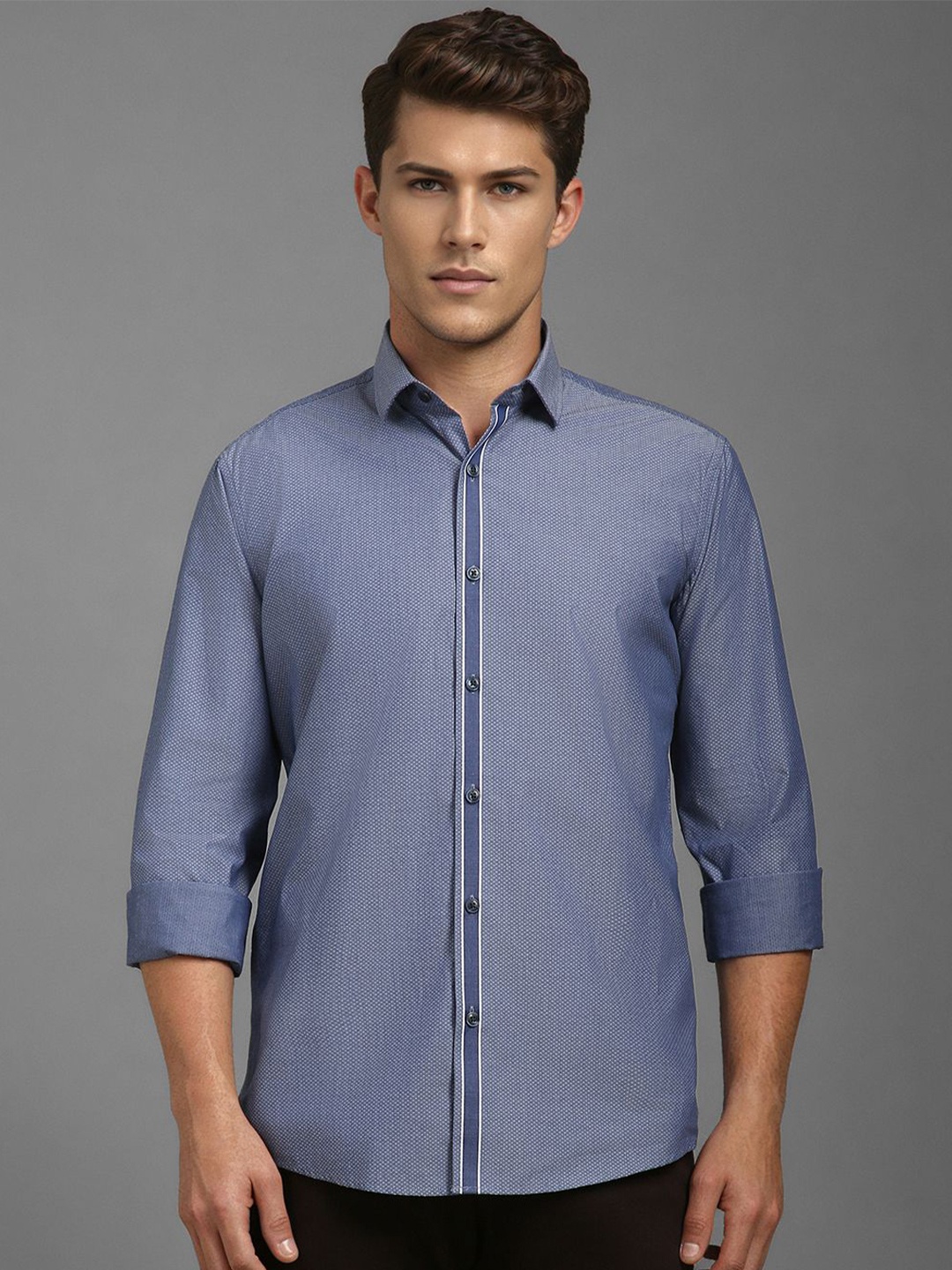 

Louis Philippe Sport Men Slim Fit Opaque Printed Casual Shirt, Blue