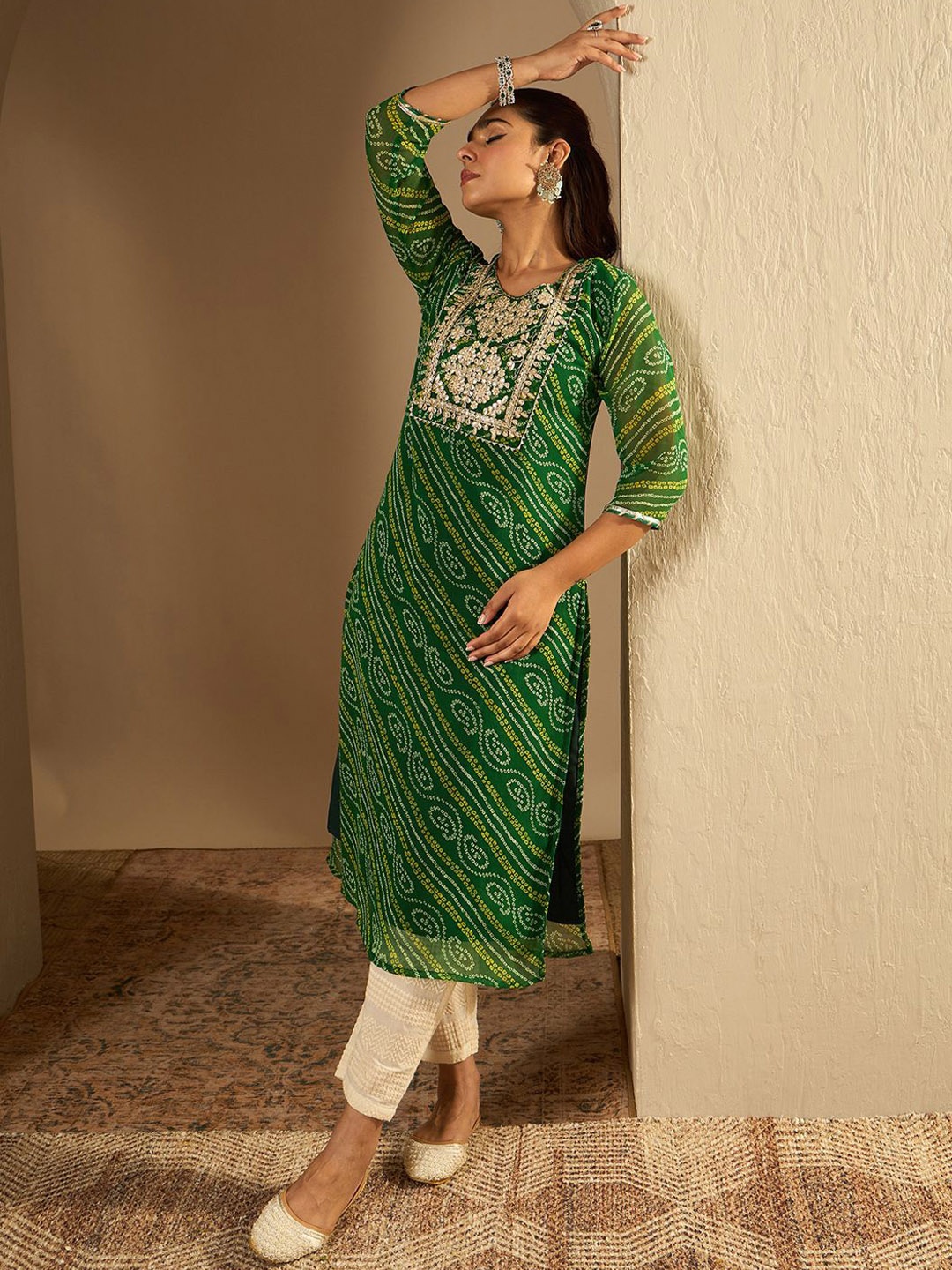 

Indo Era Bandhani Printed Gotta Patti Straight Kurta, Green