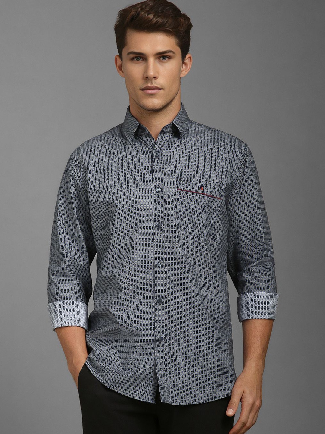 

Louis Philippe Sport Men Slim Fit Opaque Printed Casual Shirt, Grey