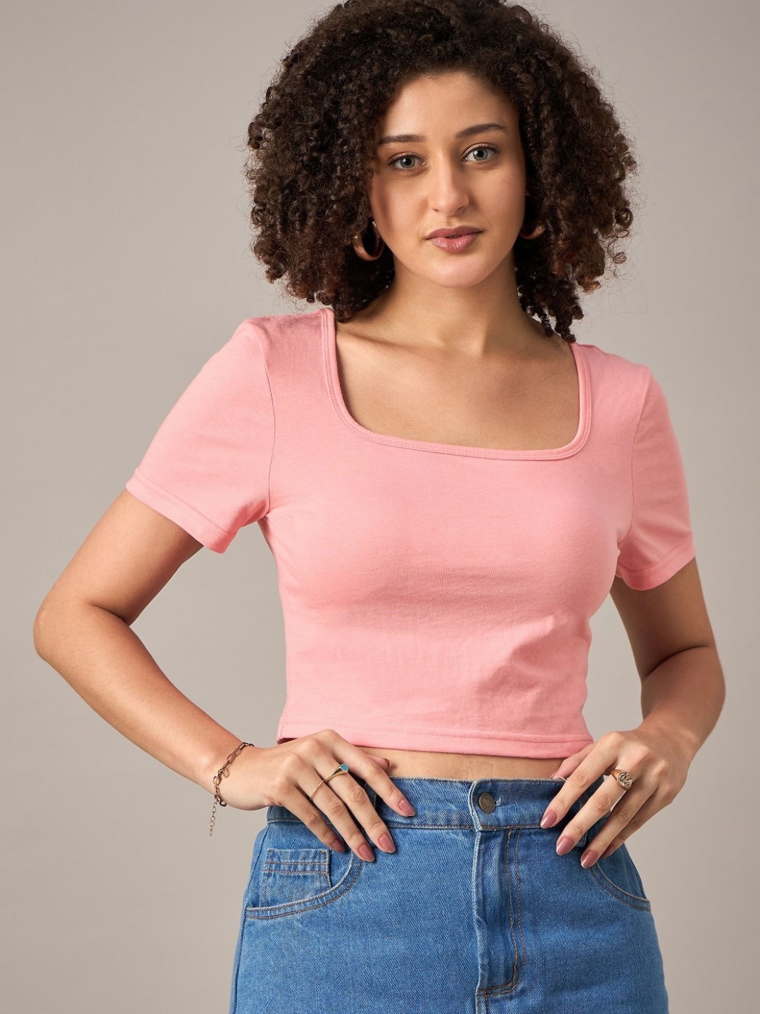 

Mayra Women V-Neck Raw Edge T-shirt, Pink