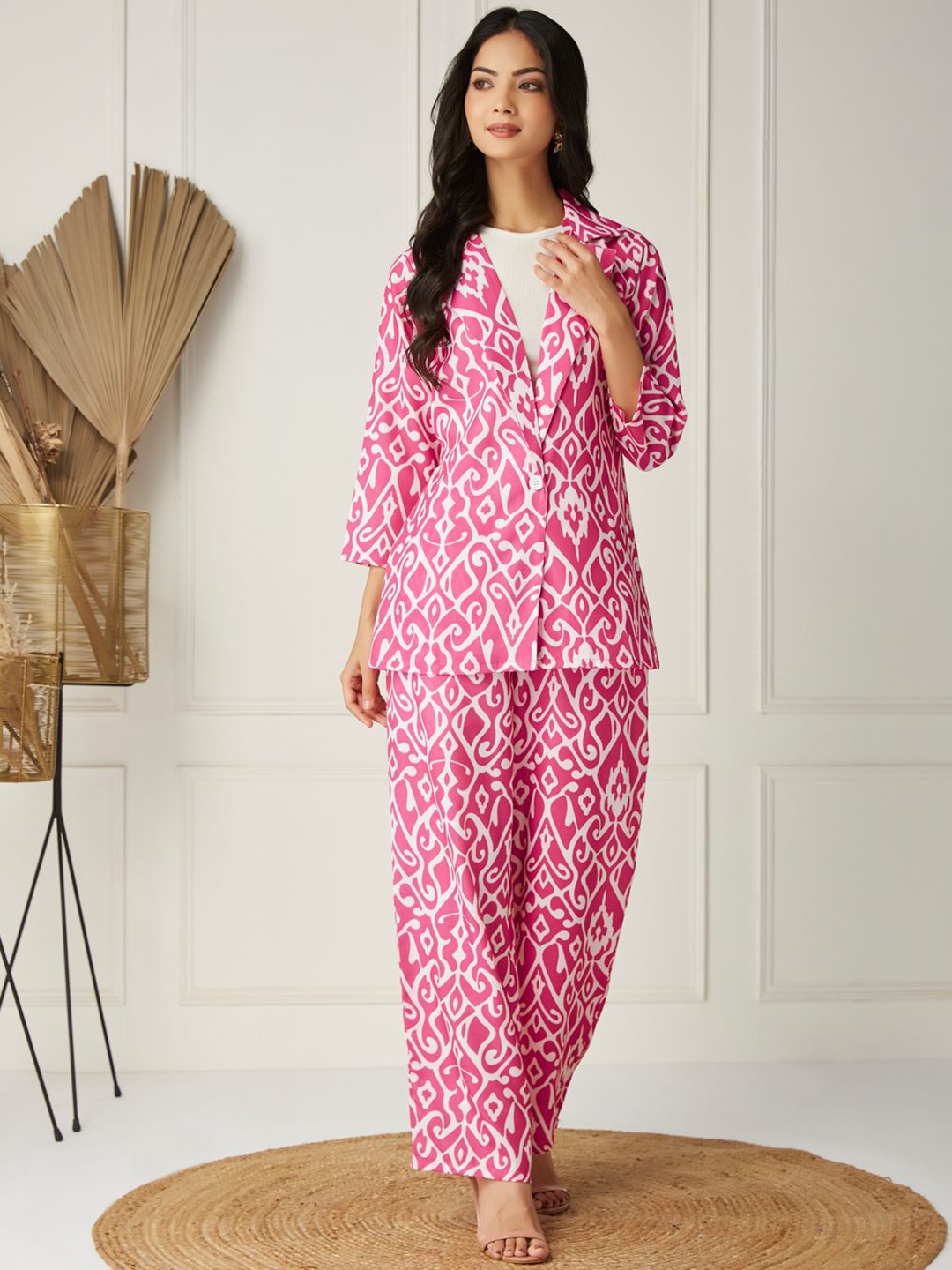 

J Turritopsis Printed Notched Lapel Collar Jacket With Trousers, Pink