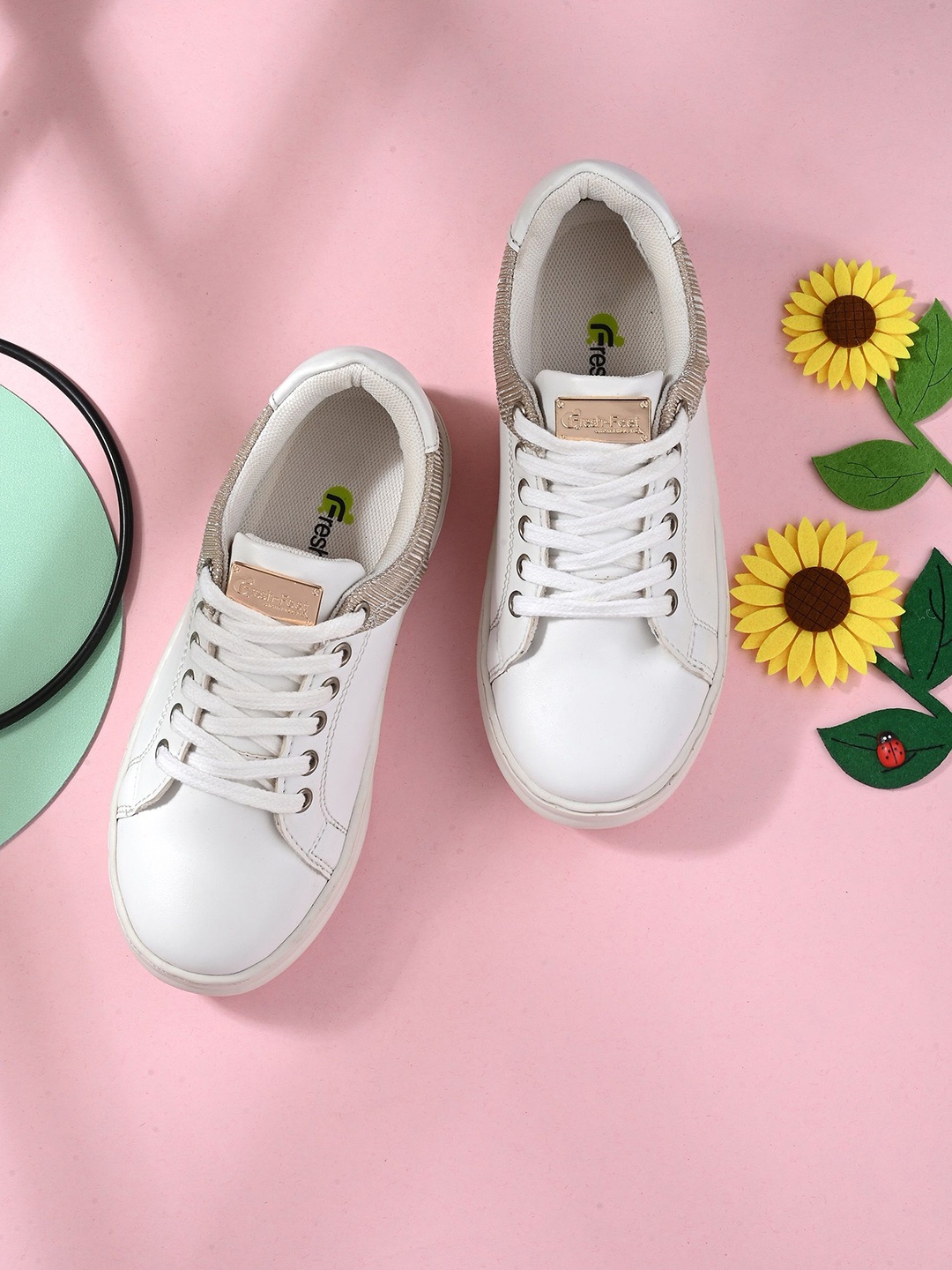 

FRESH 1947 FEET Kids Lace-Ups Casual Sneakers, White