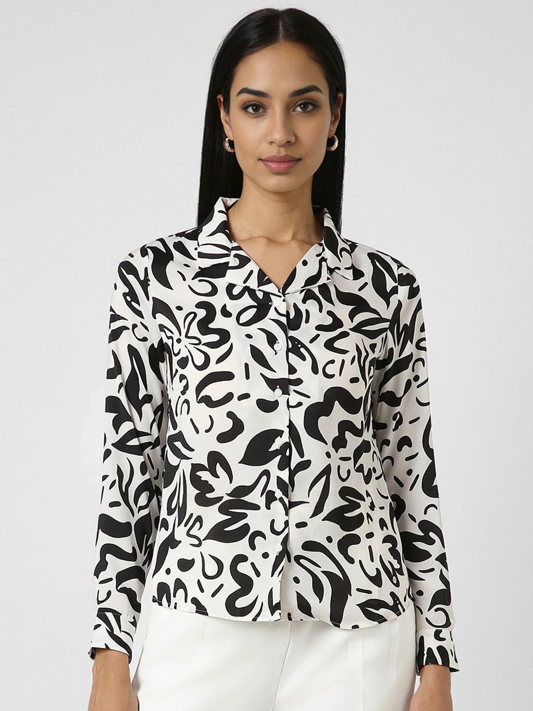

Van Heusen Woman Cuban Collar Abstract Printed Formal Shirt, White