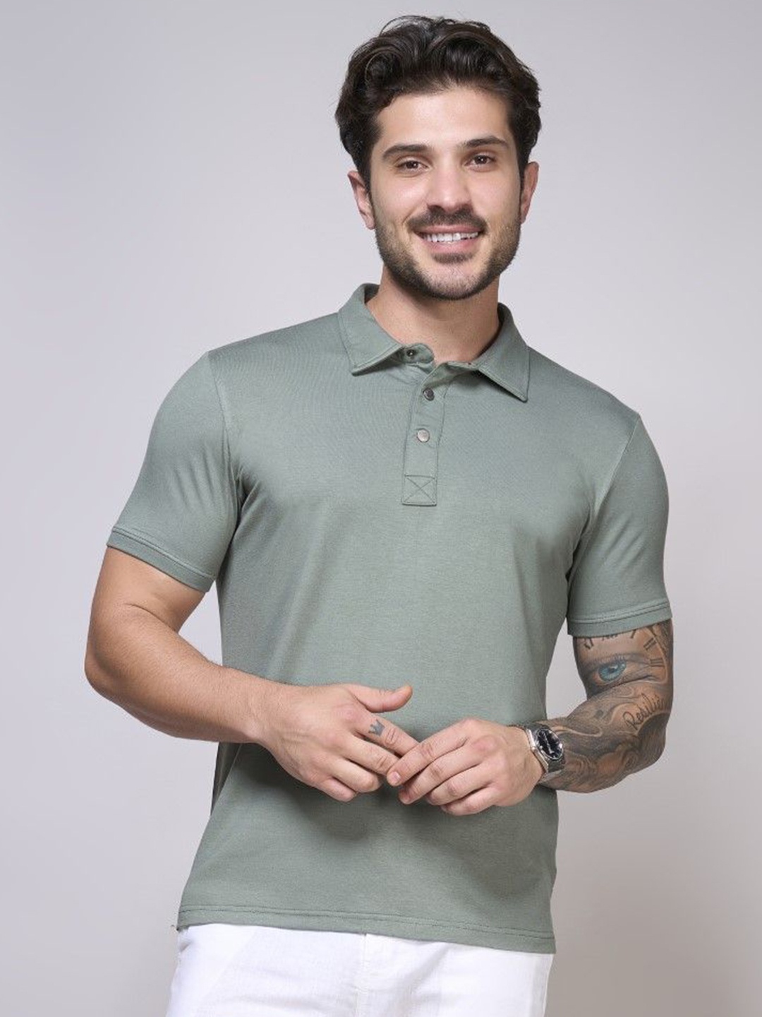 

INTERWOVE Men Solid Polo Collar Bamboo Slim Fit T-shirt, Grey