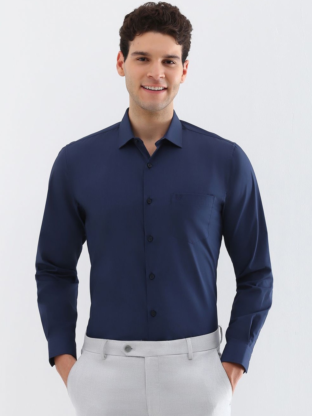 

Allen Solly Men Spread Collar Solid Cotton Slim Fit Formal Shirt, Navy blue