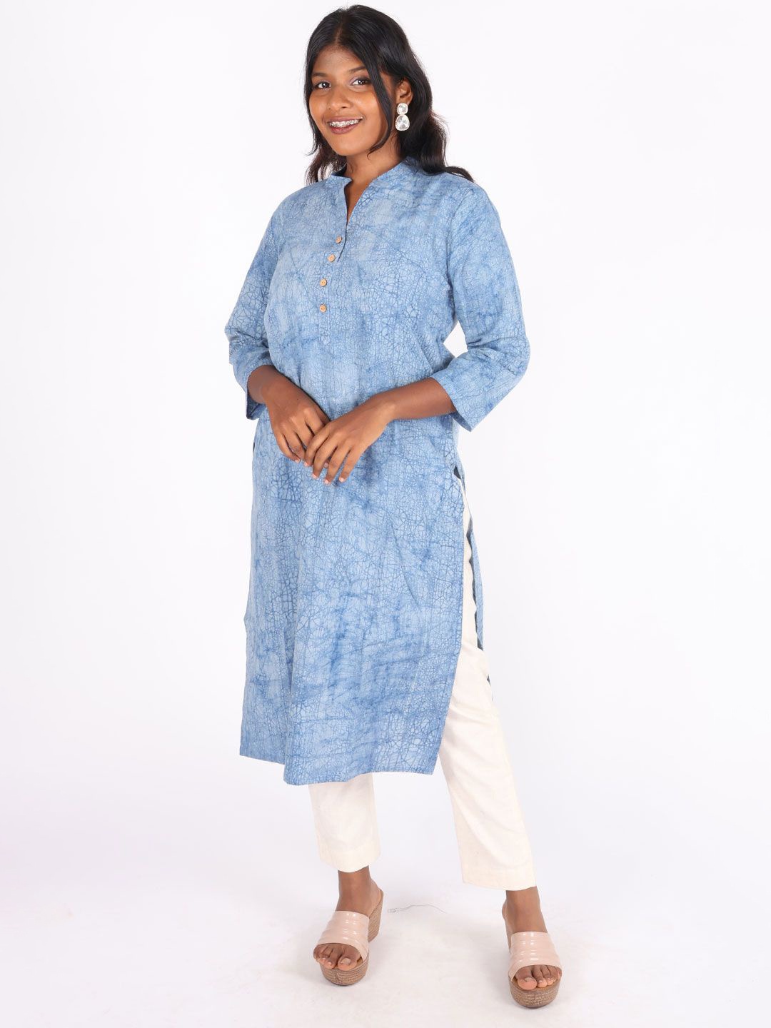 

Avishya Printed Pure Cotton Kurta, Blue