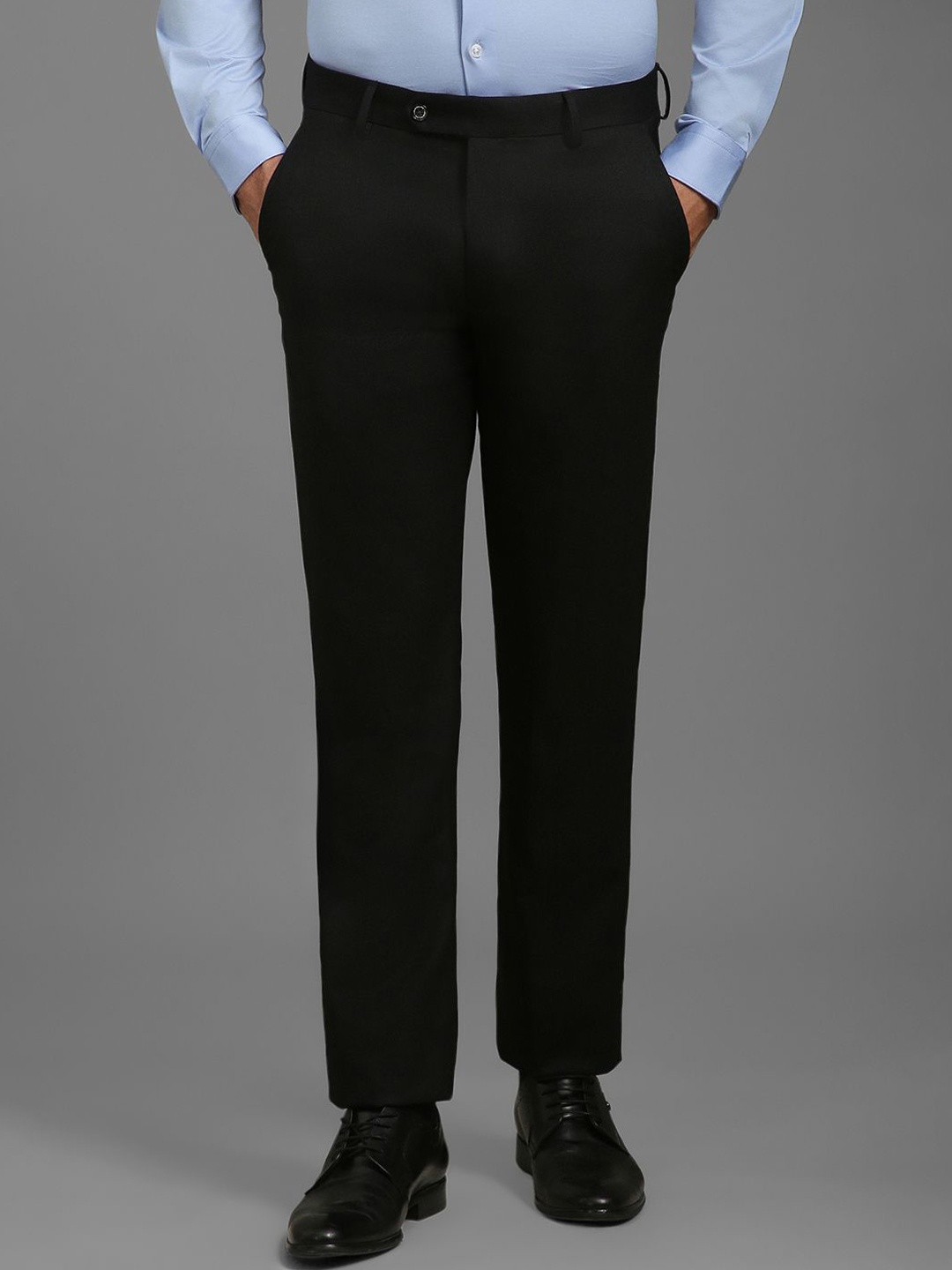 

Louis Philippe Men Slim Fit Slim Fit Formal Trousers, Black