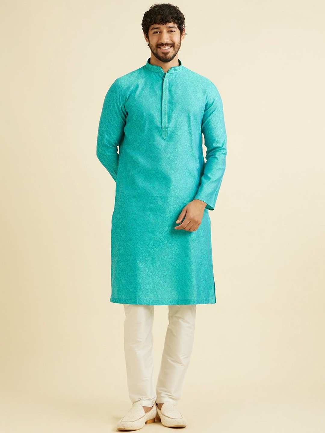 

Manyavar Floral Woven Design Thread Work Straight Kurta With Pyjama, Blue