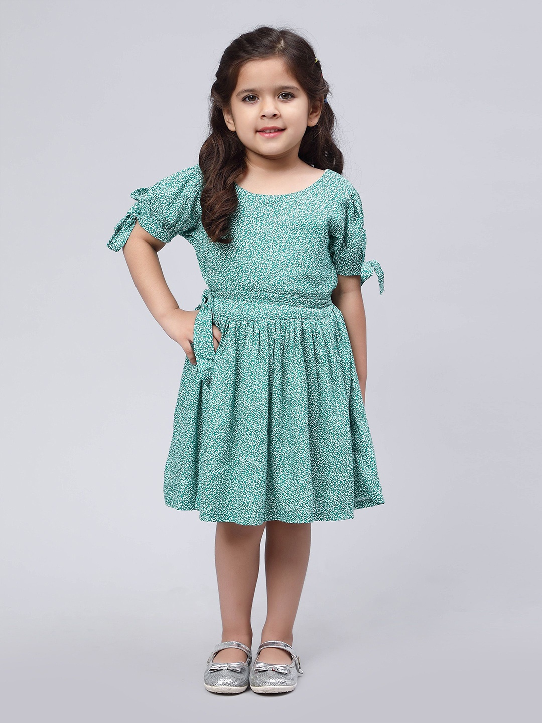 

Biglilpeople Girls Floral Printed Fit & Flare Cotton Dress, Green