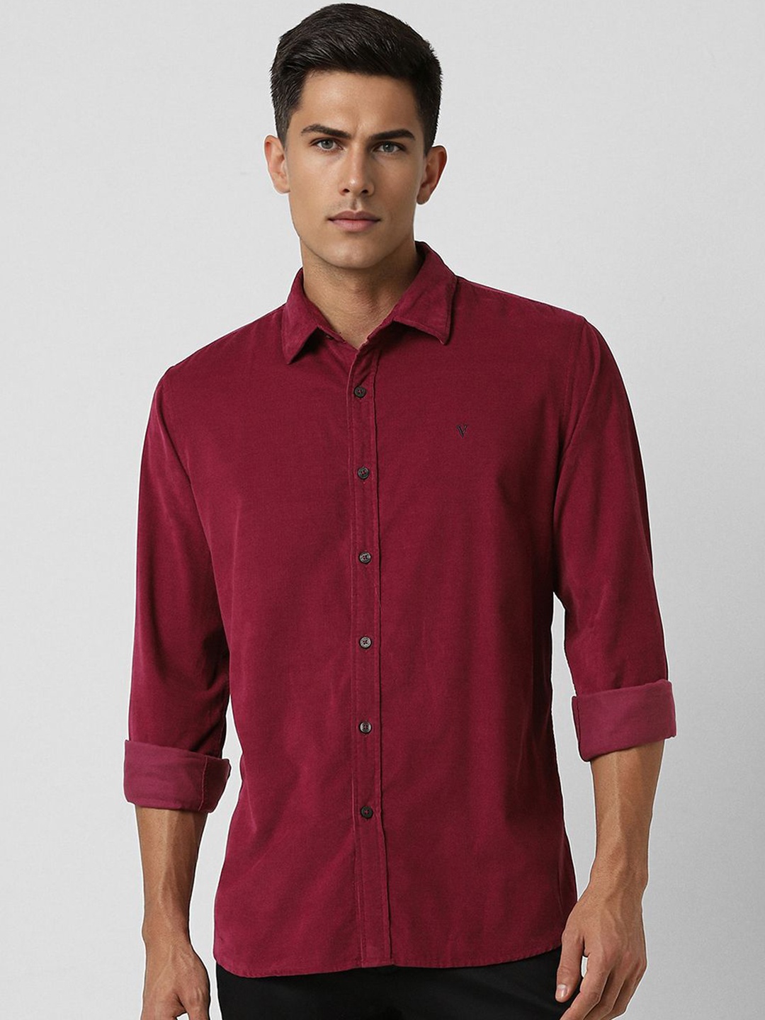 

Van Heusen Sport Men Slim Fit Opaque Casual Shirt, Maroon