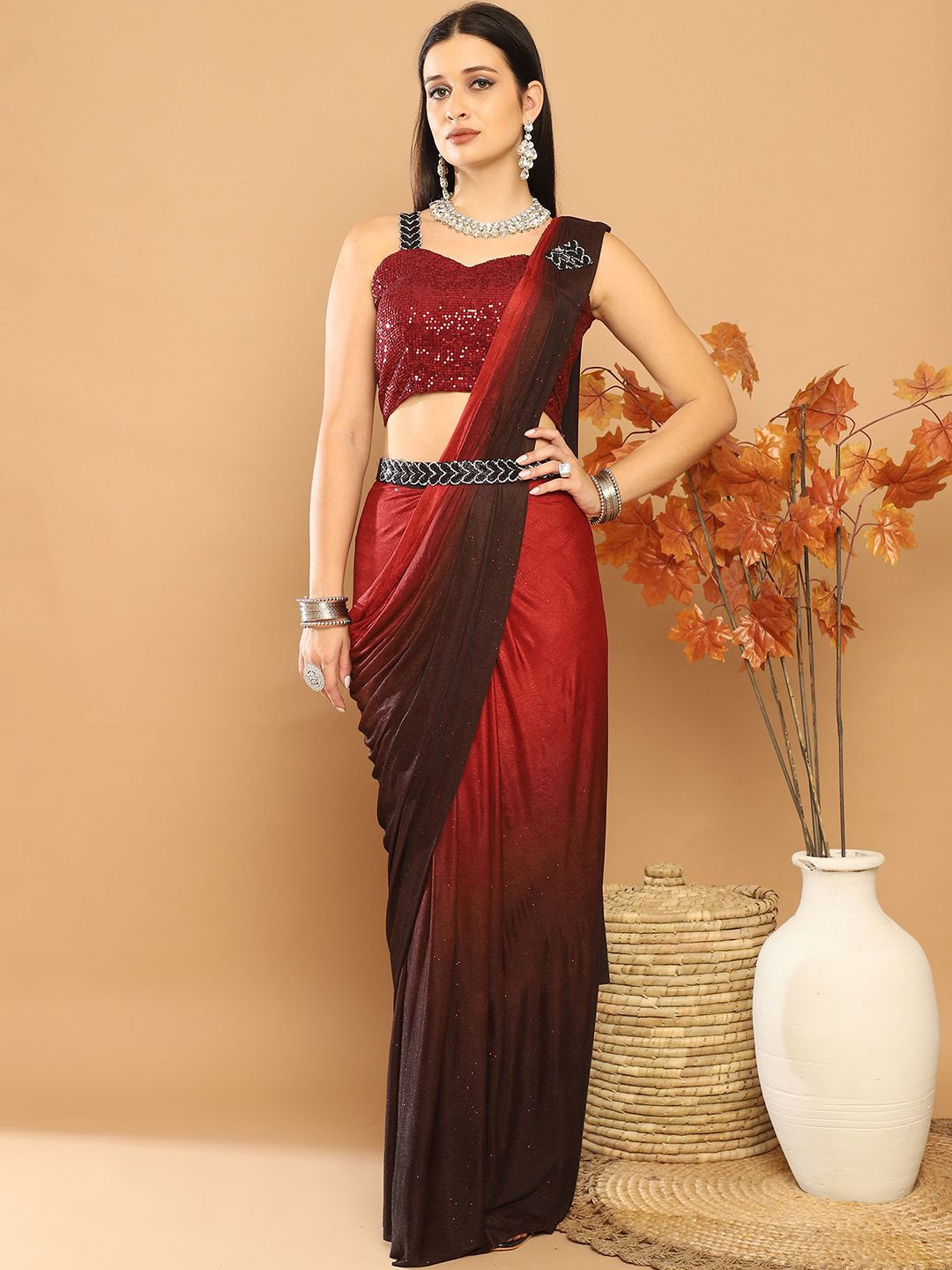 

Grancy Colourblocked Embellished Ready to Wear Saree, Maroon