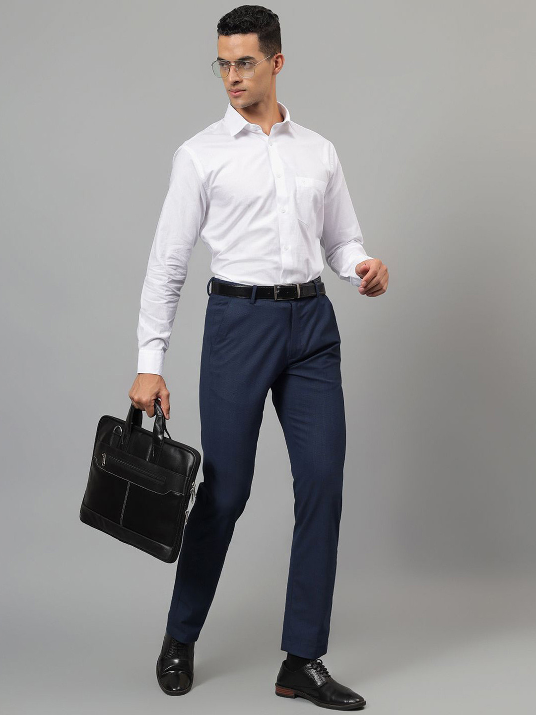 

Cantabil Men Spread Collar Solid Cotton Formal Shirt, White