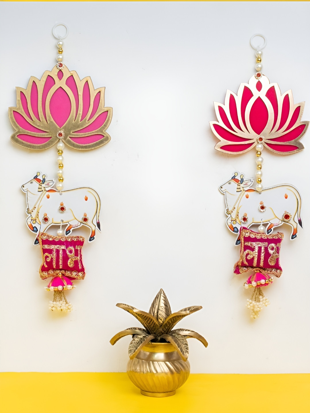 

The Advitya Brass Kalash with Lotus Shubh Labh Wall Hanging Gift Set, Multi