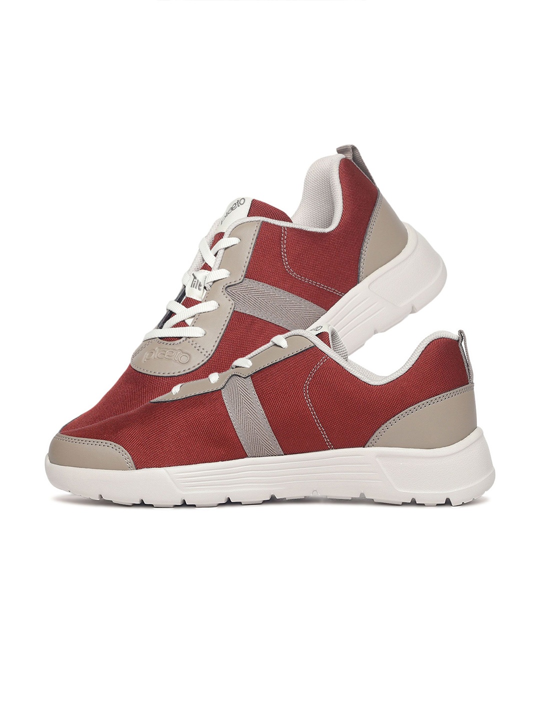 

plaeto Men Sneakers, Red