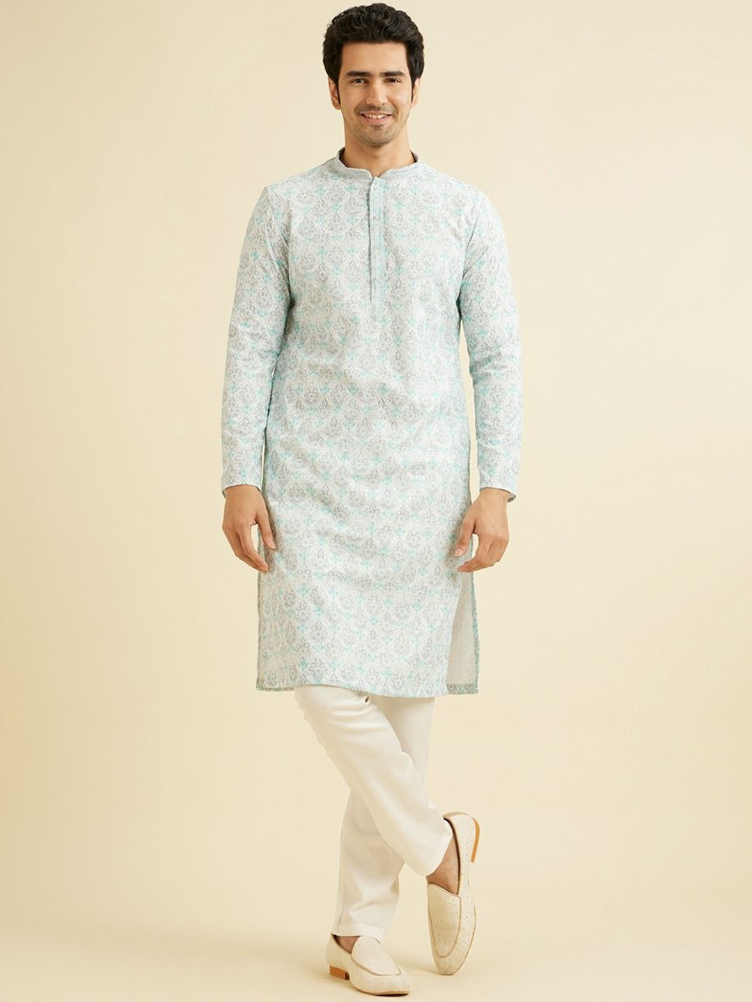 

Manyavar Ethnic Motifs Printed Chikankari Mandarin Collar Straight Kurta With Trousers, Blue