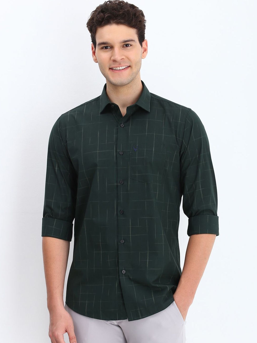 

Allen Solly Men Spread Collar Abstract Printed Cotton Casual Shirt, Green