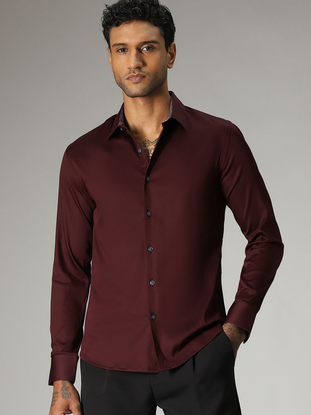 

Banana Club Men Classic Slim Fit Opaque Printed Casual Shirt, Maroon