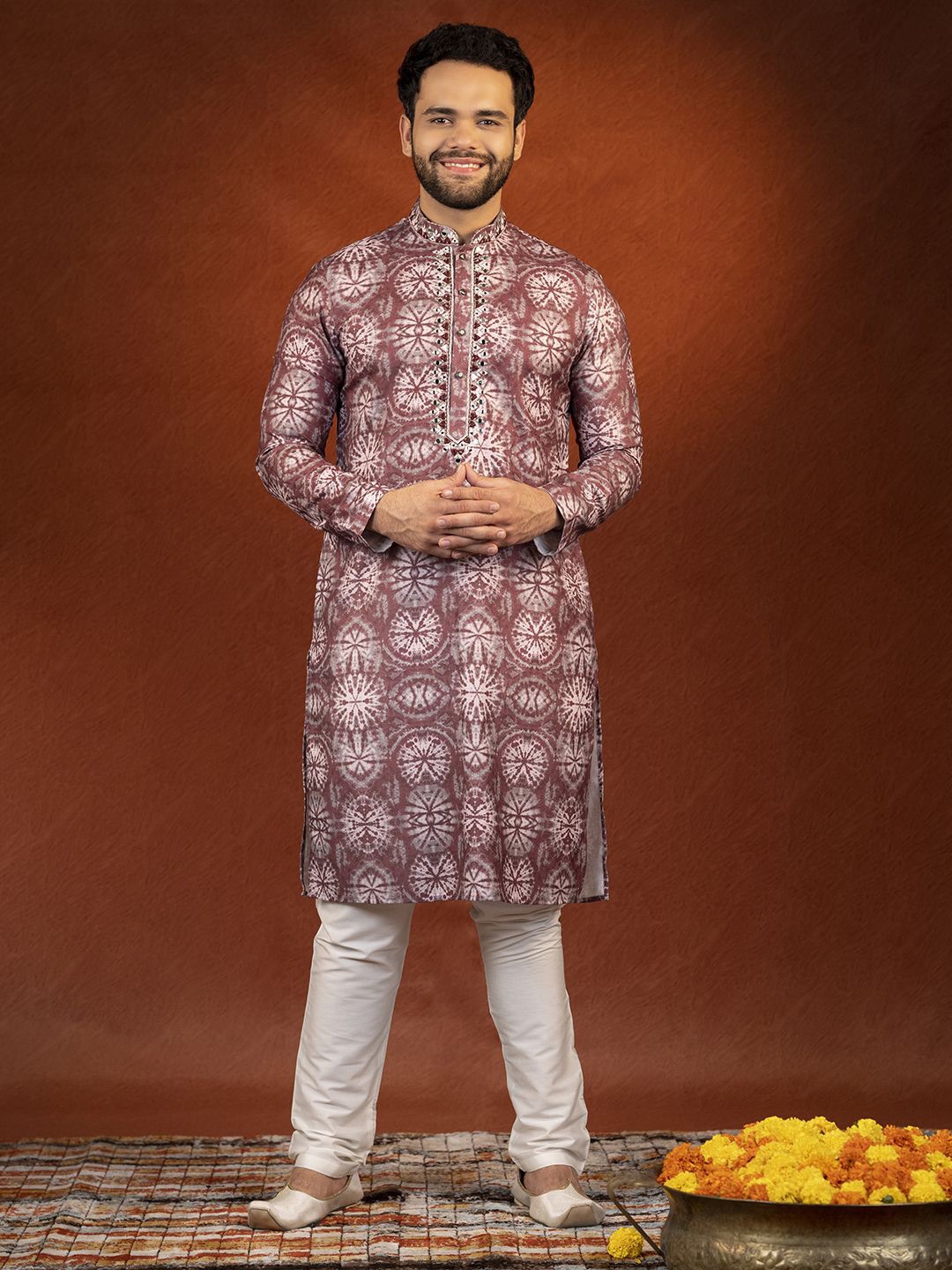 

TheEthnic.Co Floral Printed Pure Cotton Straight Kurta with Trousers, Maroon
