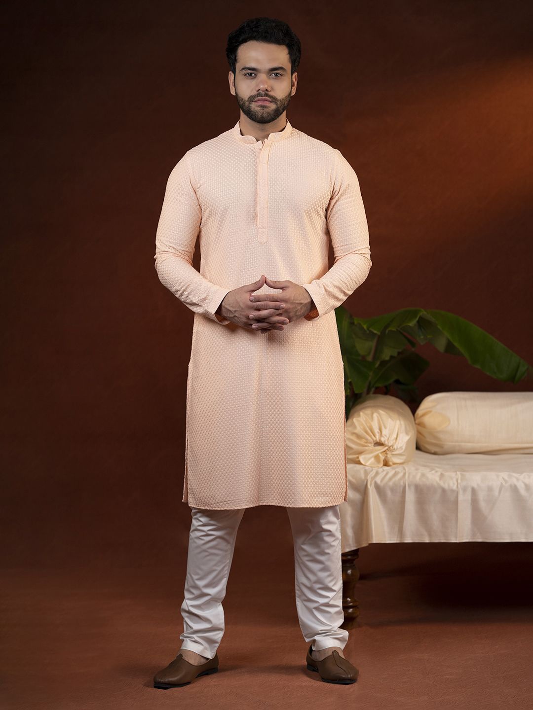 

TheEthnic.Co Geometric Chikankari Embroidered Pure Cotton Straight Kurta with Pyjamas, Peach