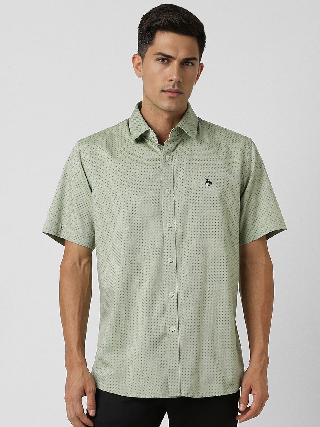 

Van Heusen Sport Men Slim Fit Opaque Printed Casual Shirt, Olive